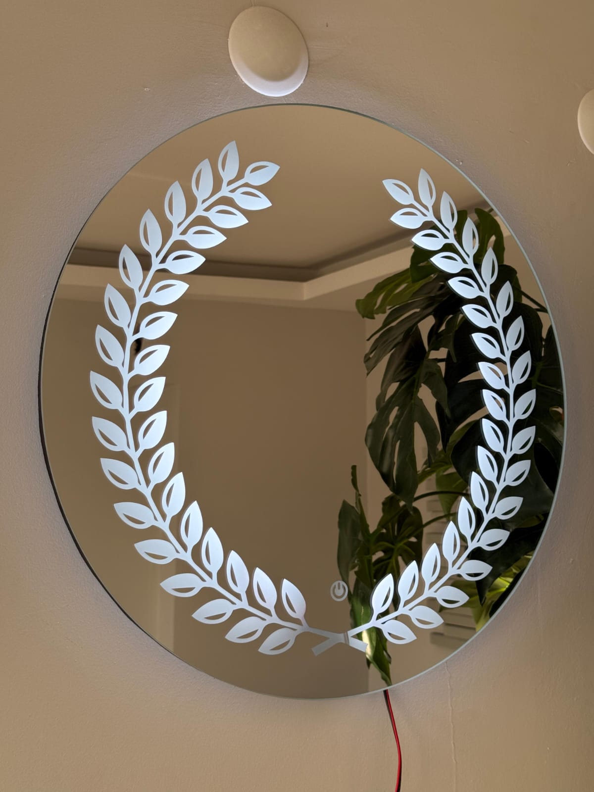 Yaprak Desenli Özel Tasarım Ayna