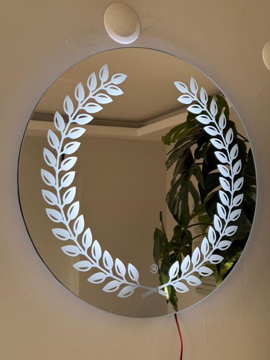 Yaprak Desenli Özel Tasarım Ayna