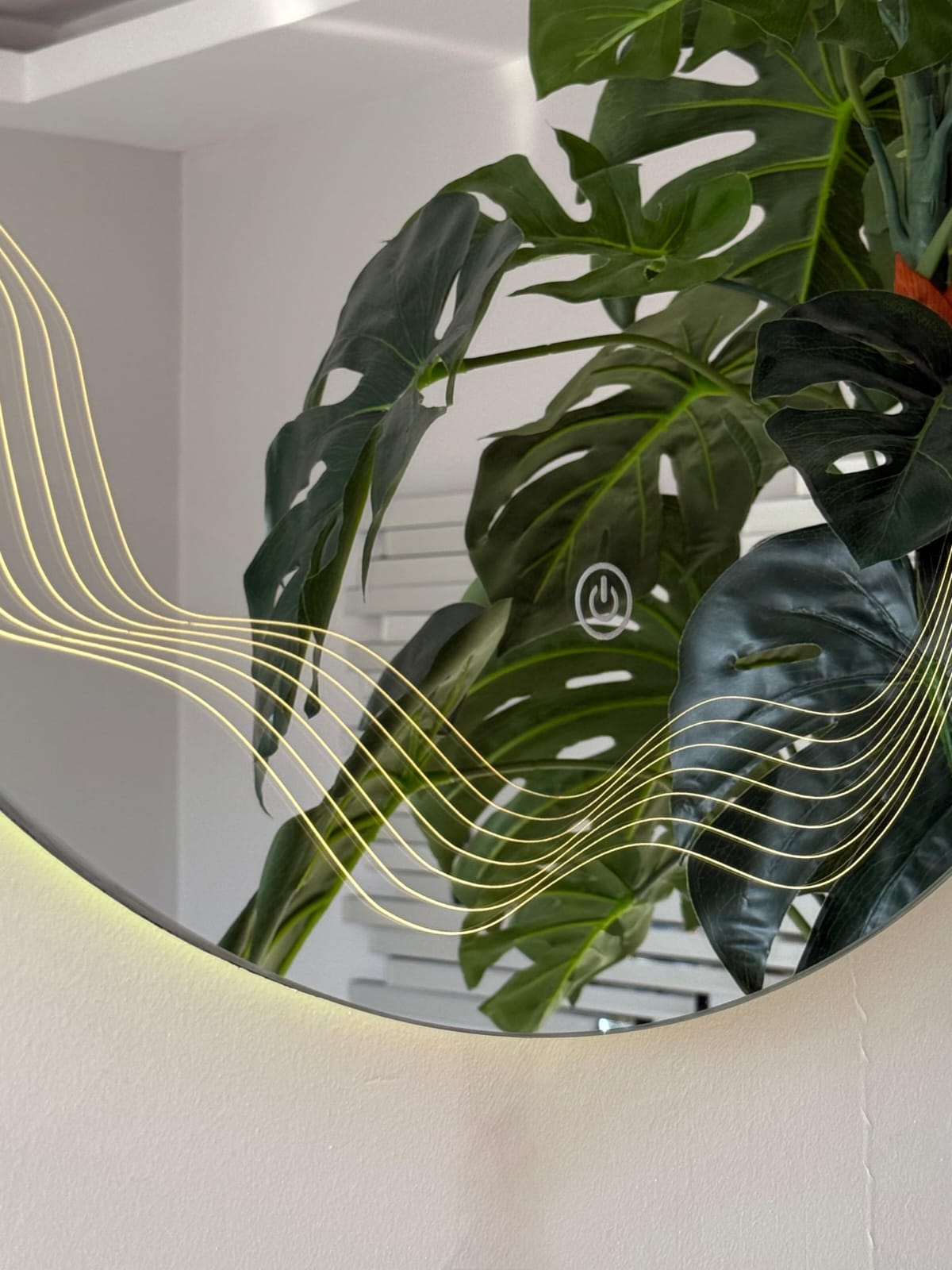 Çizgi Desenli Minimalist Özel Tasarım Ayna